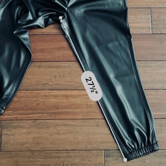 Z Supply Black Lenora Faux Leather Jogger Size XL - Picture 9 of 12